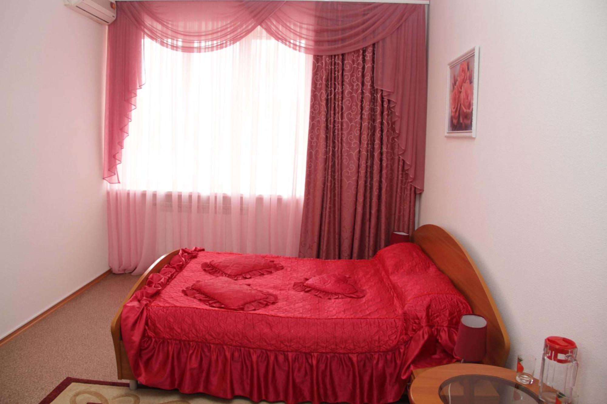 Kristina Hotel Zaporizhia Exterior foto